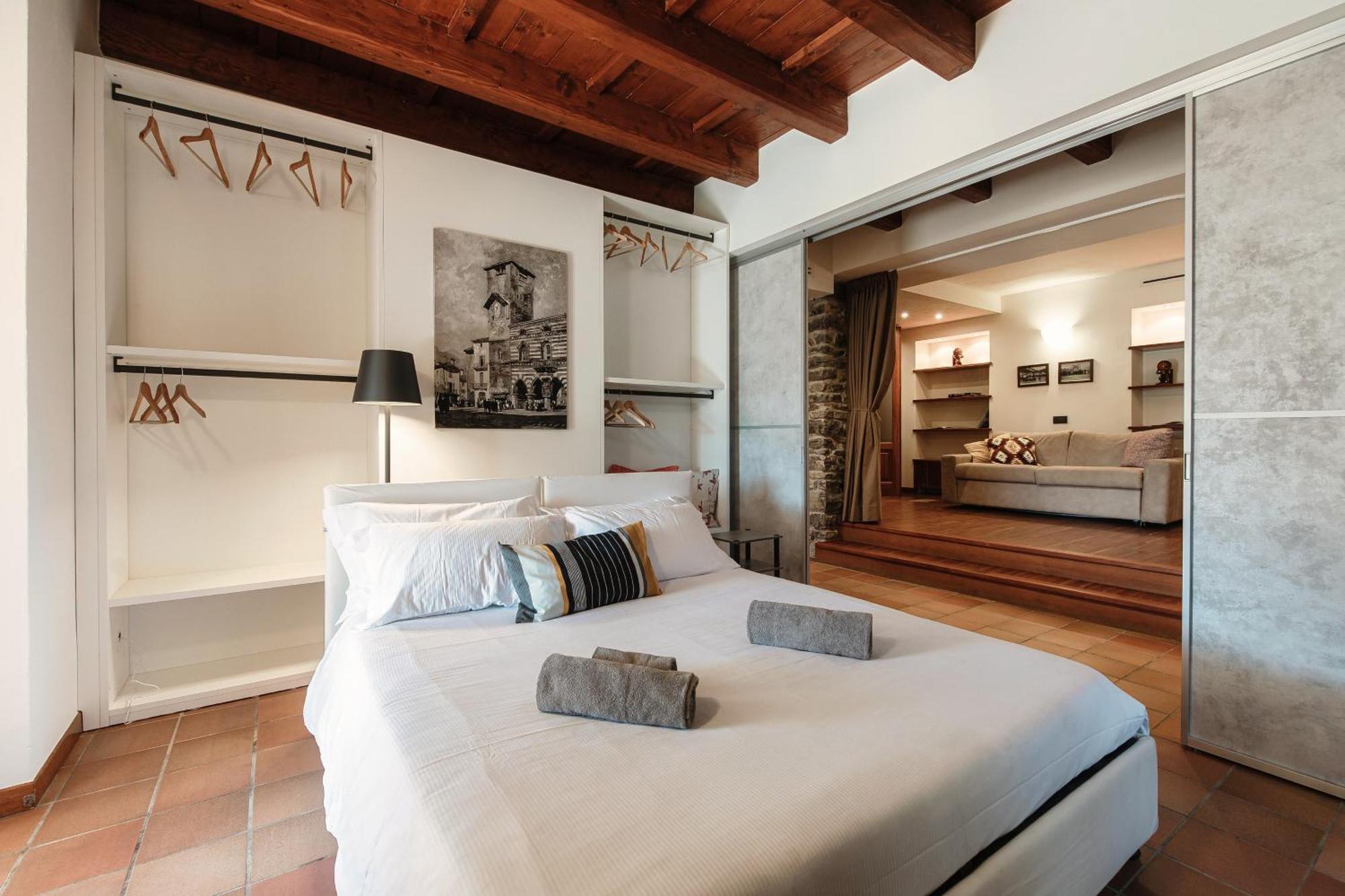 Apartmán Crotto Polirolo - The House Of Travelers Cernobbio Exteriér fotografie