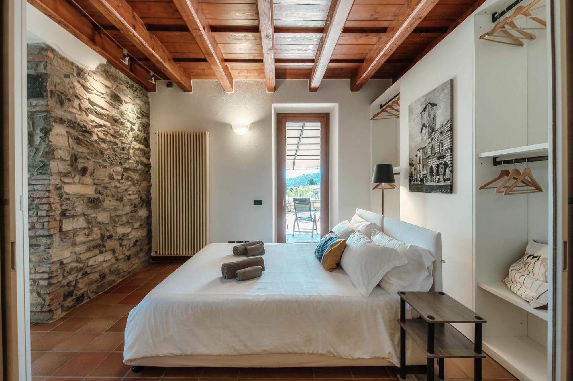 Apartmán Crotto Polirolo - The House Of Travelers Cernobbio Exteriér fotografie